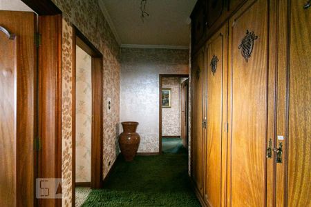 Apartamento à venda com 300m², 4 quartos e 2 vagas Apartamento à venda com 300m², 4 quartos e 2 vagasCorredor