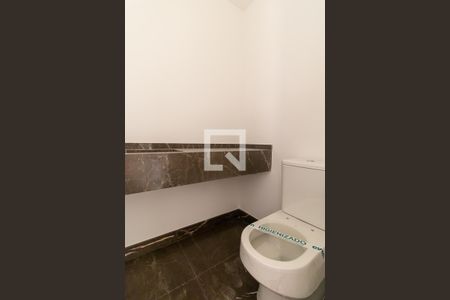 Apartamento à venda com 275m², 4 quartos e 4 vagas Apartamento à venda com 275m², 4 quartos e 4 vagasLavabo