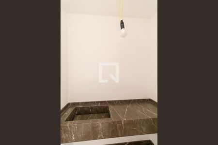 Apartamento à venda com 275m², 4 quartos e 4 vagas Apartamento à venda com 275m², 4 quartos e 4 vagasLavabo