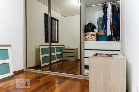 Apartamento à venda com 200m², 4 quartos e 3 vagasSuíte