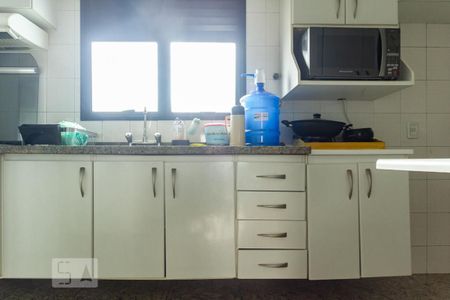 Apartamento à venda com 200m², 4 quartos e 3 vagasCozinha