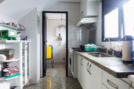 Apartamento à venda com 200m², 4 quartos e 3 vagasCozinha