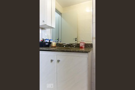 Apartamento à venda com 200m², 4 quartos e 3 vagasBanheiro da Suíte