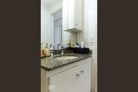 Apartamento à venda com 200m², 4 quartos e 3 vagasBanheiro