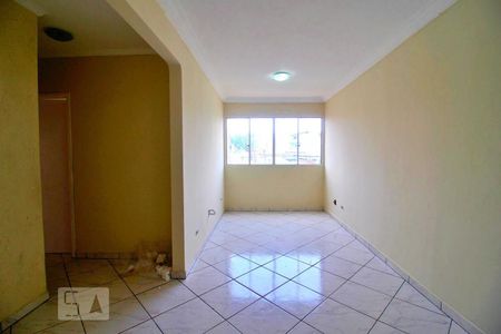 Sala de apartamento para alugar com 3 quartos, 72m² em Jardim Santo André, Santo André