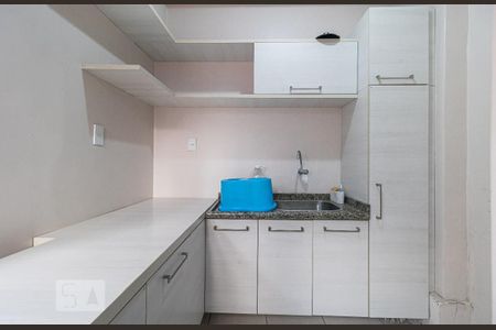 Apartamento à venda com 176m², 3 quartos e sem vaga Apartamento à venda com 176m², 3 quartos e sem vagaArea de serviço
