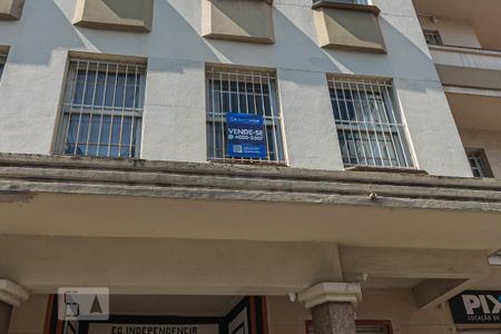 Apartamento à venda com 176m², 3 quartos e sem vaga Apartamento à venda com 176m², 3 quartos e sem vagaPlaquinha interna