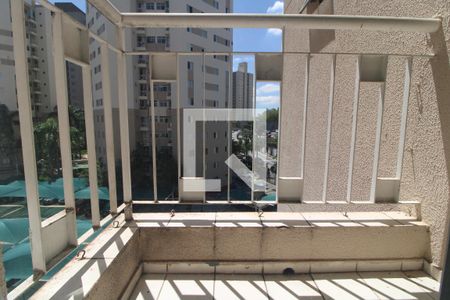 Sacada de apartamento à venda com 2 quartos, 60m² em Vila Constança, São Paulo