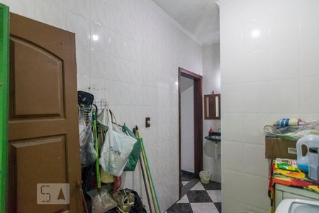 Casa à venda com 200m², 4 quartos e 4 vagas Casa à venda com 200m², 4 quartos e 4 vagasÁrea de Serviço