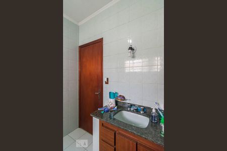 Casa à venda com 200m², 4 quartos e 4 vagas Casa à venda com 200m², 4 quartos e 4 vagasBanheiro da Suíte