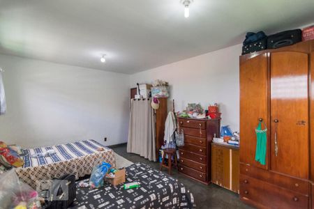 Casa à venda com 200m², 4 quartos e 4 vagas Casa à venda com 200m², 4 quartos e 4 vagasQuarto 3