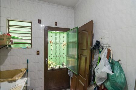 Casa à venda com 200m², 4 quartos e 4 vagas Casa à venda com 200m², 4 quartos e 4 vagasÁrea de Serviço