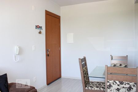 Sala de apartamento à venda com 2 quartos, 47m² em Olaria, Canoas