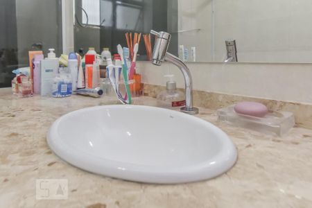 Apartamento à venda com 210m², 3 quartos e 2 vagas Apartamento à venda com 210m², 3 quartos e 2 vagasBanheiro do Quarto 3