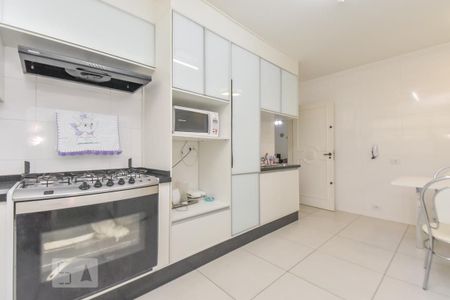 Apartamento à venda com 210m², 3 quartos e 2 vagas Apartamento à venda com 210m², 3 quartos e 2 vagasCozinha