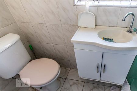 Banheiro de apartamento à venda com 1 quarto, 45m² em República, São Paulo