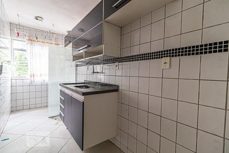 Apartamento à venda com 55m², 2 quartos e 1 vaga Apartamento à venda com 55m², 2 quartos e 1 vagaCozinha e Área de Serviço
