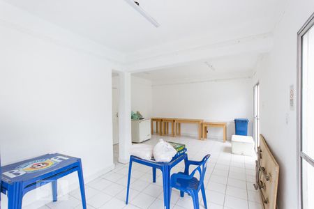 Apartamento à venda com 55m², 2 quartos e 1 vaga Apartamento à venda com 55m², 2 quartos e 1 vagaÁrea comum - Salão de festas
