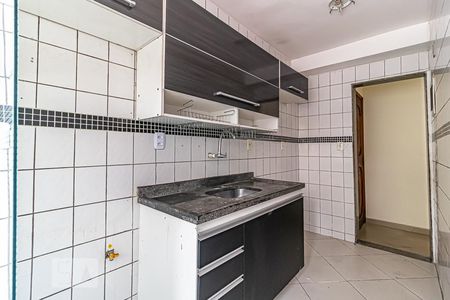Apartamento à venda com 55m², 2 quartos e 1 vaga Apartamento à venda com 55m², 2 quartos e 1 vagaCozinha - Armários
