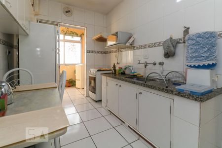 Apartamento para alugar com 100m², 2 quartos e 1 vaga Apartamento para alugar com 100m², 2 quartos e 1 vagaCozinha