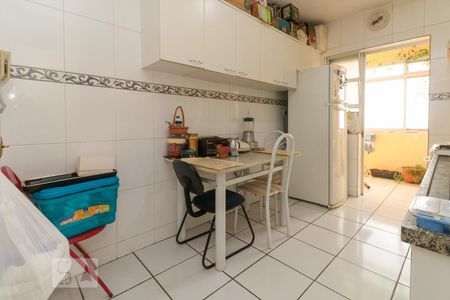 Apartamento para alugar com 100m², 2 quartos e 1 vaga Apartamento para alugar com 100m², 2 quartos e 1 vagaCozinha