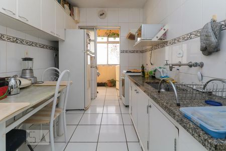 Apartamento para alugar com 100m², 2 quartos e 1 vaga Apartamento para alugar com 100m², 2 quartos e 1 vagaCozinha