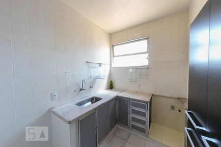 Apartamento à venda com 121m², 2 quartos e 1 vagaCozinha