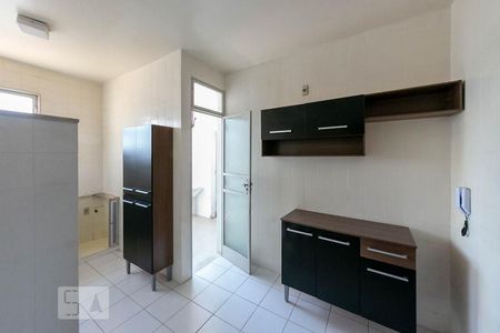 Apartamento à venda com 121m², 2 quartos e 1 vagaCozinha