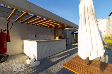 Apartamento para alugar com 44m², 2 quartos e 1 vaga Apartamento para alugar com 44m², 2 quartos e 1 vagaÁrea comum - Churrasqueira