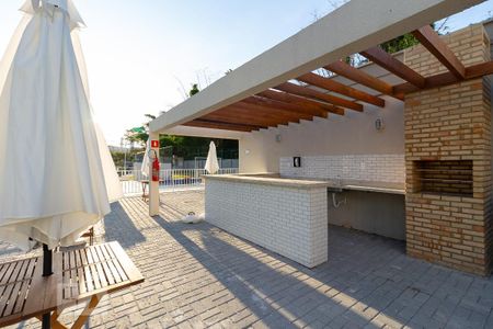 Apartamento para alugar com 44m², 2 quartos e 1 vaga Apartamento para alugar com 44m², 2 quartos e 1 vagaÁrea comum - Churrasqueira