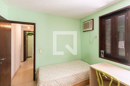 Casa à venda com 270m², 3 quartos e 3 vagasQuarto 2