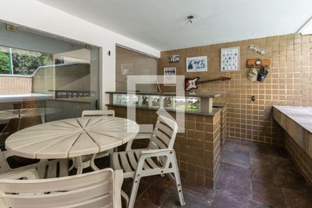 Casa à venda com 270m², 3 quartos e 3 vagasVaranda gourmet