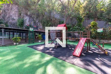 Casa à venda com 270m², 3 quartos e 3 vagasÁrea comum