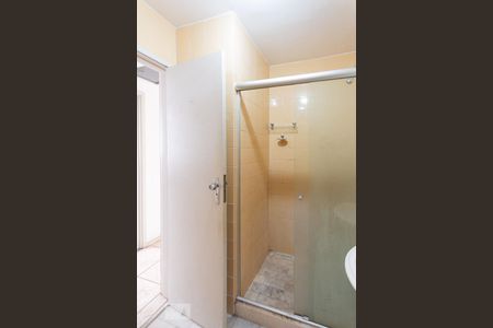 Apartamento à venda com 93m², 4 quartos e 1 vaga Apartamento à venda com 93m², 4 quartos e 1 vagaBanheiro 2