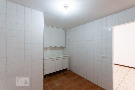 Apartamento à venda com 93m², 4 quartos e 1 vaga Apartamento à venda com 93m², 4 quartos e 1 vagaCozinha e Área de Serviço