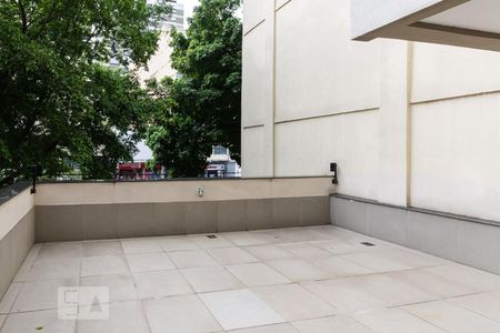 Apartamento à venda com 93m², 4 quartos e 1 vaga Apartamento à venda com 93m², 4 quartos e 1 vagaÁrea comum