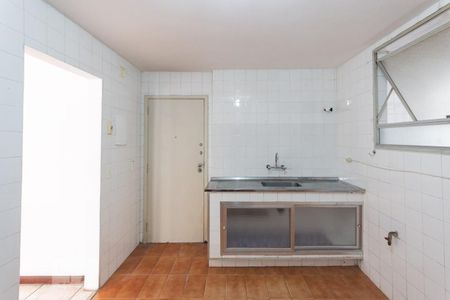 Apartamento à venda com 93m², 4 quartos e 1 vaga Apartamento à venda com 93m², 4 quartos e 1 vagaCozinha e Área de Serviço