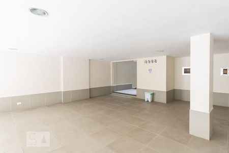 Apartamento à venda com 93m², 4 quartos e 1 vaga Apartamento à venda com 93m², 4 quartos e 1 vagaÁrea comum - Salão de festas