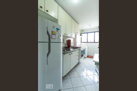 Apartamento à venda com 50m², 2 quartos e 1 vagaCozinha e área de serviço