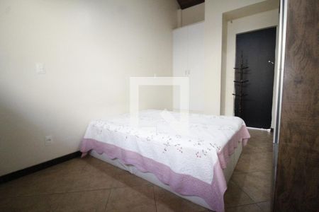 Quarto de casa de condomínio para alugar com 1 quarto, 49m² em Itapuã, Salvador