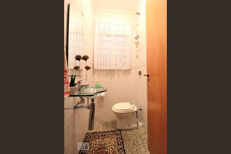 Casa à venda com 347m², 4 quartos e 3 vagasBanheiro