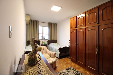 Casa à venda com 347m², 4 quartos e 3 vagasQuarto 3