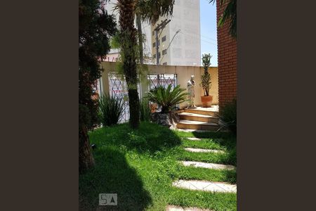 Casa à venda com 347m², 4 quartos e 3 vagas Casa à venda com 347m², 4 quartos e 3 vagasJardim