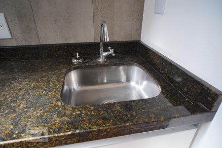 Cozinha de kitnet/studio para alugar com 1 quarto, 26m² em Bom Fim, Porto Alegre