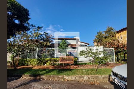 Casa à venda com 350m², 10 quartos e 4 vagas