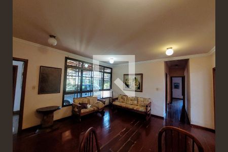 Casa à venda com 350m², 10 quartos e 4 vagas