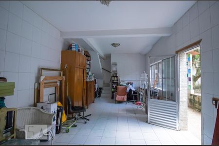 Casa à venda com 600m², 8 quartos e 4 vagas Casa à venda com 600m², 8 quartos e 4 vagasEdícula