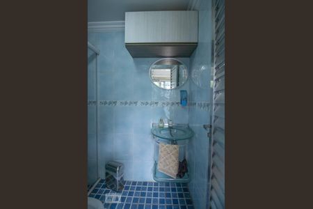 Casa à venda com 600m², 8 quartos e 4 vagas Casa à venda com 600m², 8 quartos e 4 vagasBanheiro de Serviço