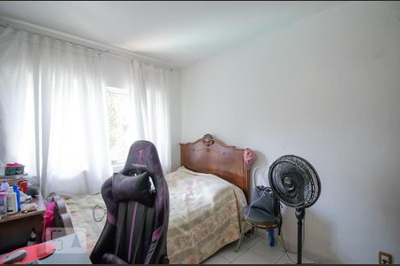 Casa à venda com 600m², 8 quartos e 4 vagas Casa à venda com 600m², 8 quartos e 4 vagasQuarto 3- Edícula