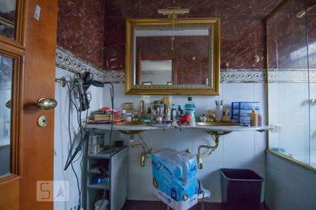 Casa à venda com 600m², 8 quartos e 4 vagas Casa à venda com 600m², 8 quartos e 4 vagasBanheiro da Suíte 3